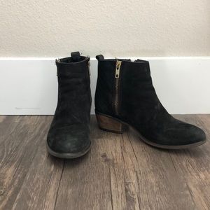 Black Steve Madden Booties